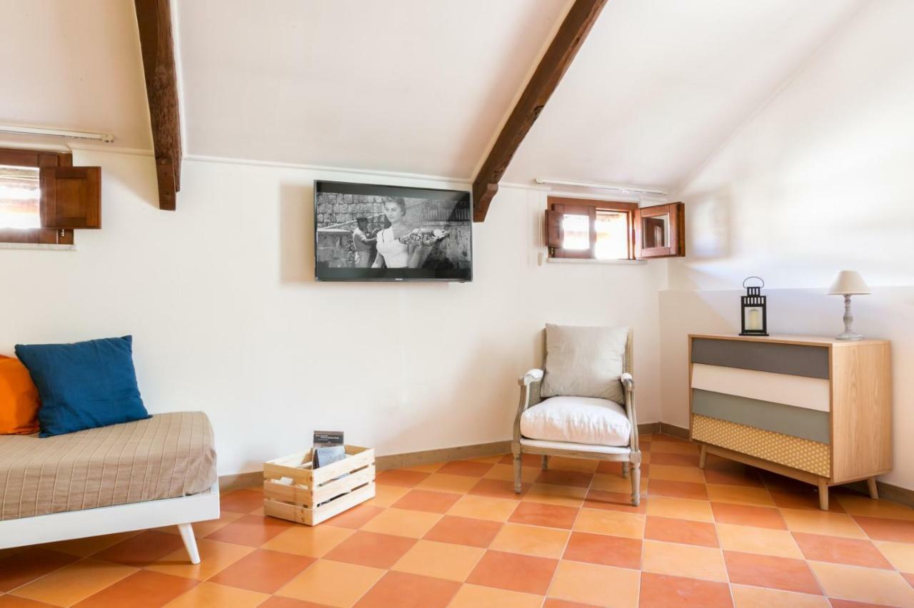 Appartement Terrazza Felicienne à Sorrente Extérieur photo